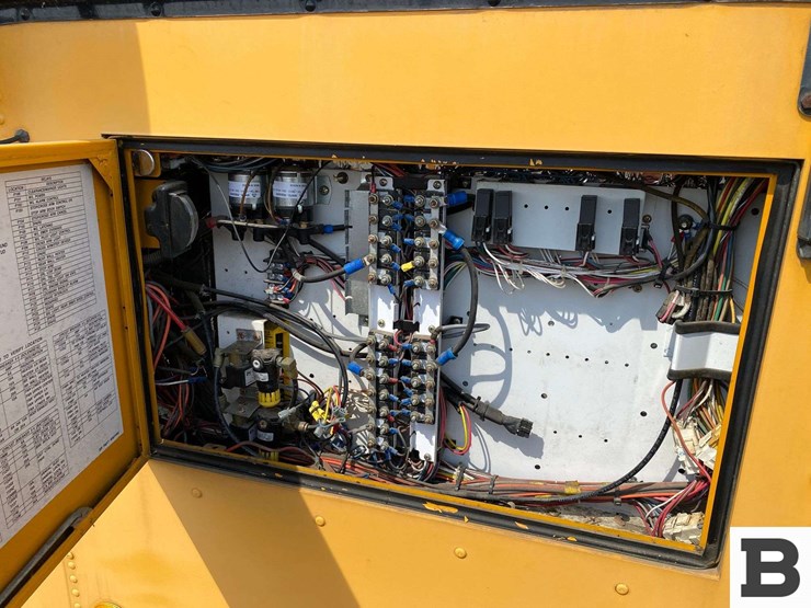 2003-bluebird-all-american-image-11