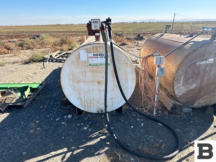 1000-gallon-diesel-storage-tank-w/-diesel-image-3