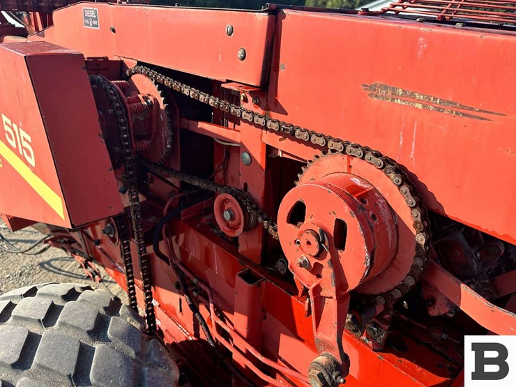 new-holland-515-image-46