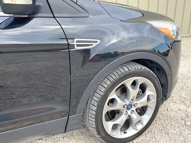 2013-ford-escape-titanium-image-14