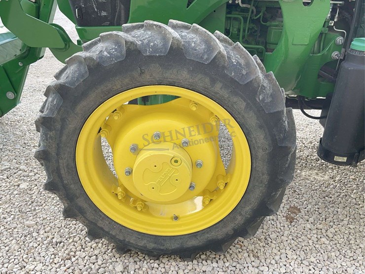 2022-john-deere-5065e-image-29