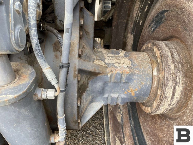 1995-caterpillar-ch35-image-26