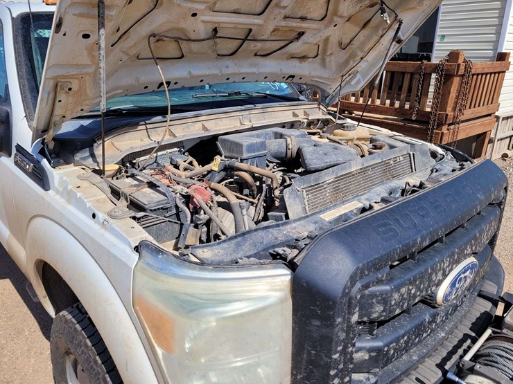 2011-ford-f350-image-13