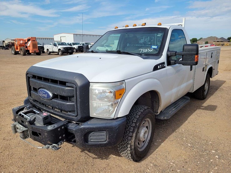 2016-ford-f350-sd-image-1