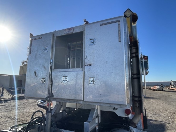 2018-peterbilt-367-image-20