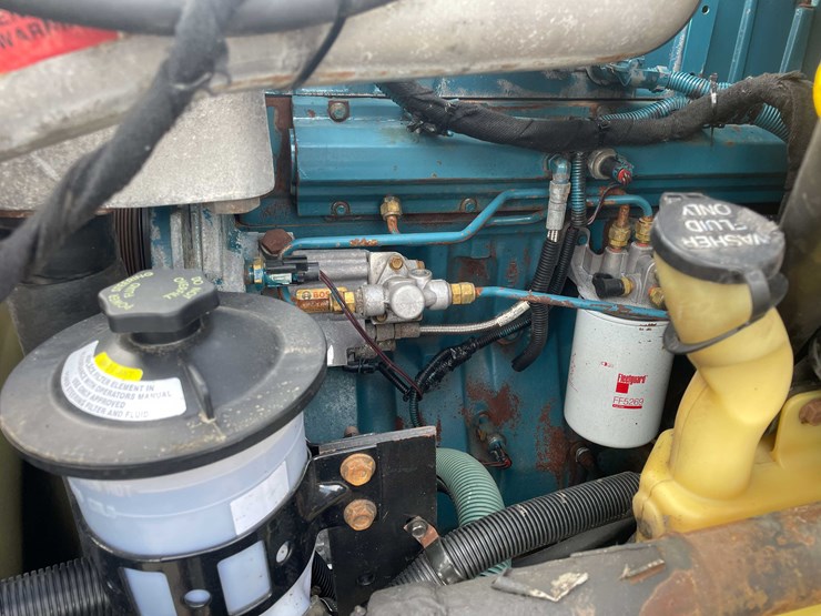 2003-international-durastar-4300-image-52