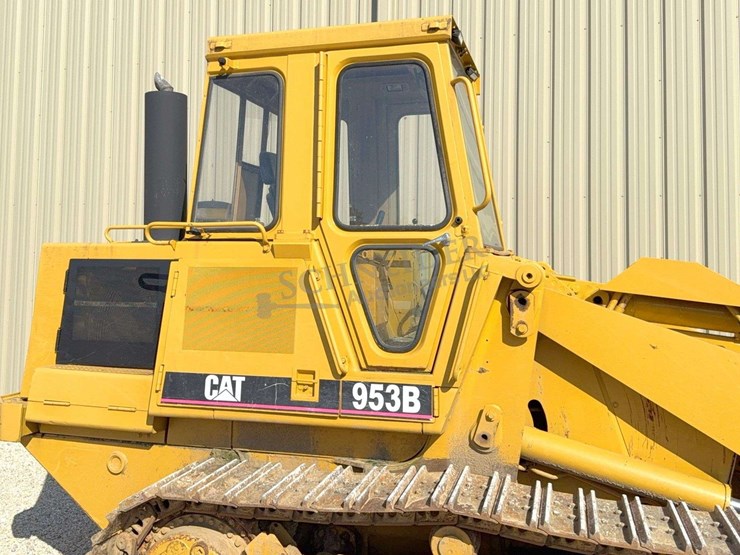 caterpillar-953b-image-17