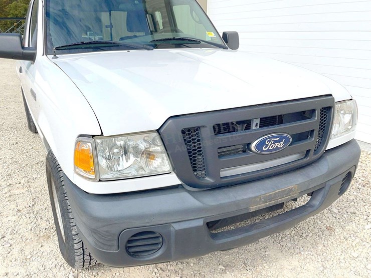 2011-ford-ranger-image-9