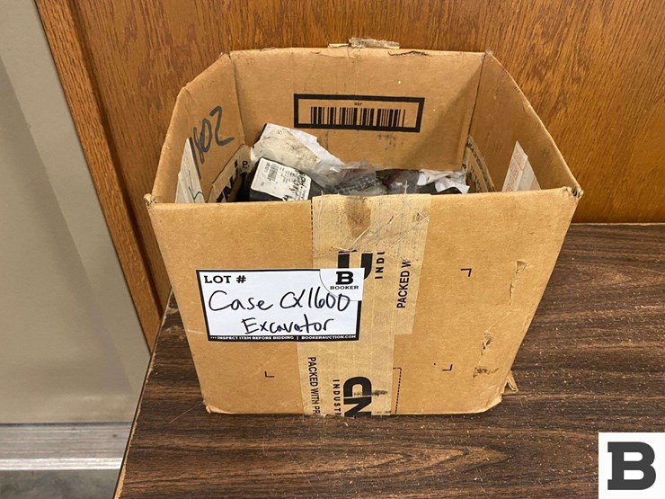 2016-case-cx160d-image-87