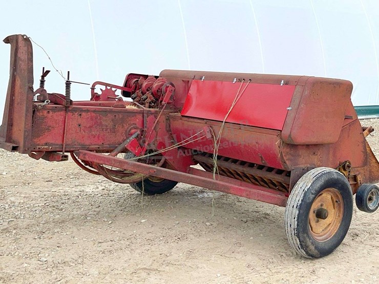 new-holland-67-image-5