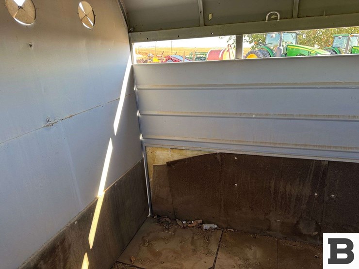 1991-american-trailers-&-saddle-gooseneck-horse-trailer-image-35