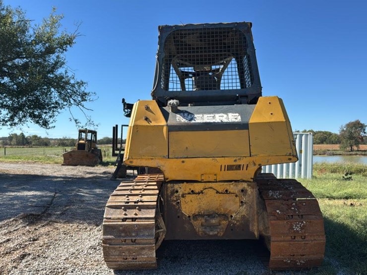 2008-deere-750j-xlt-image-5