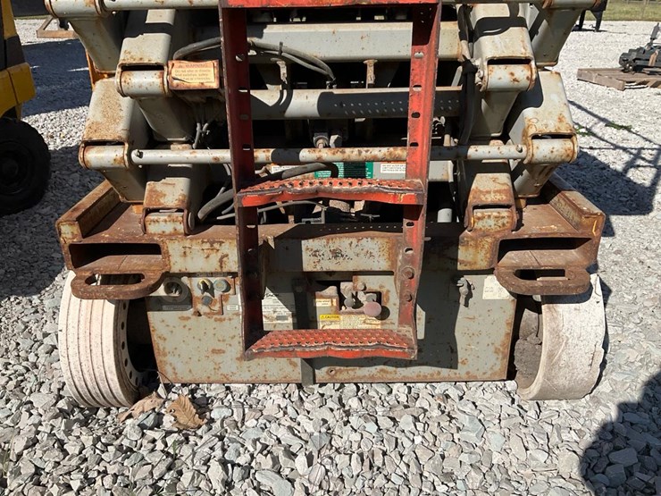 2006-skyjack-sjiii4632-image-6