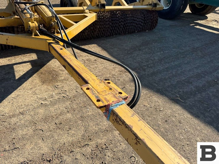 schmeiser-20'-packer-image-8