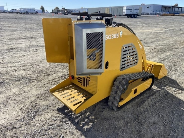 2025-ggma-gg385-mini-compact-track-loader-image-5