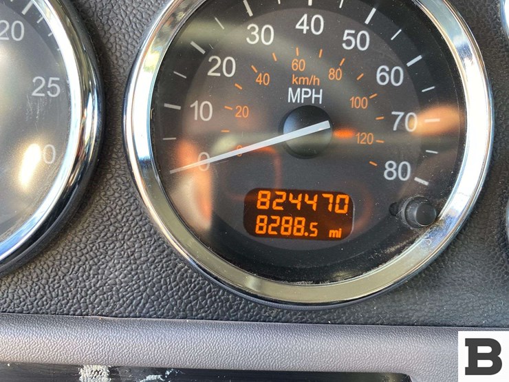 2013-peterbilt-367-image-64