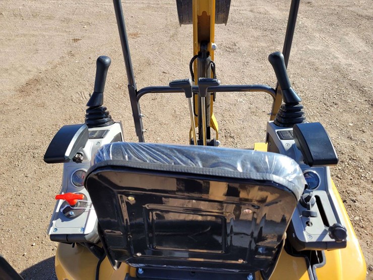 2024-ire20-mini-excavator-image-8