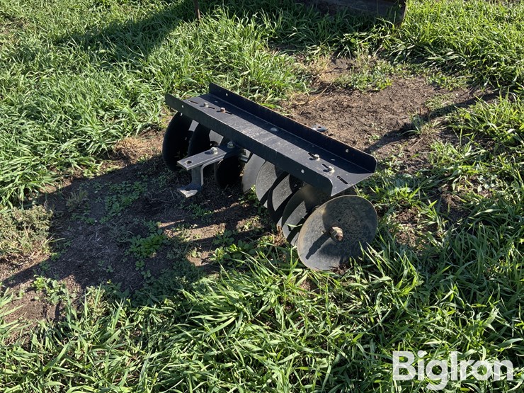 small-yard-disk-image-1