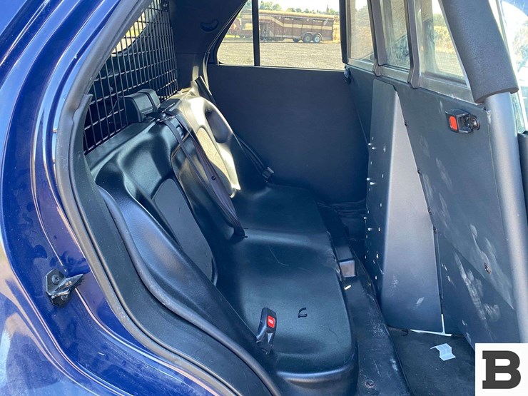 2017-ford-explorer-image-19