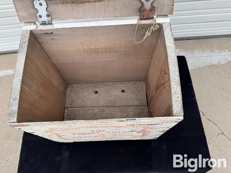 meadow-gold-antique-box-image-9