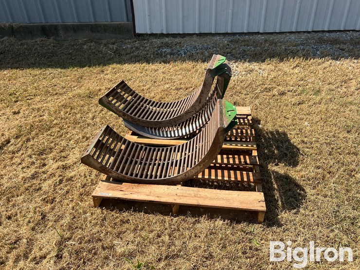 john-deere-wheat-concaves-image-9