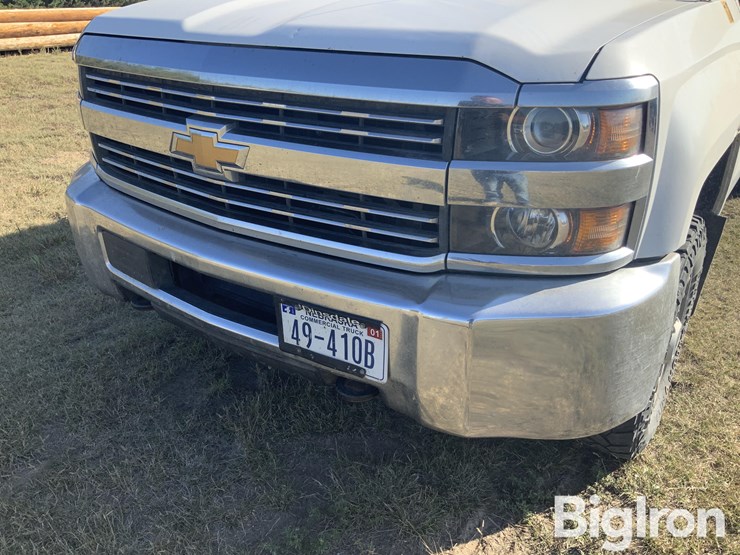 2015-chevrolet-silverado-2500-image-15