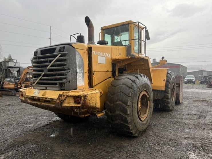 2003-volvo-l220e-image-13