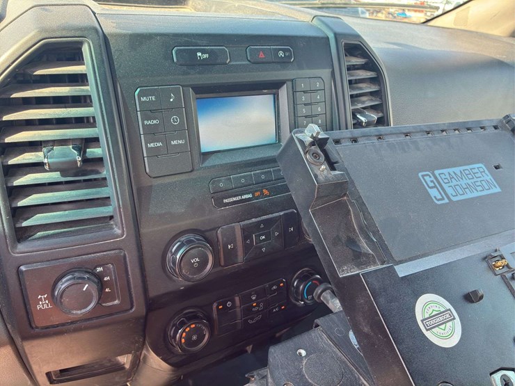 2018-ford-f150-xl-image-10