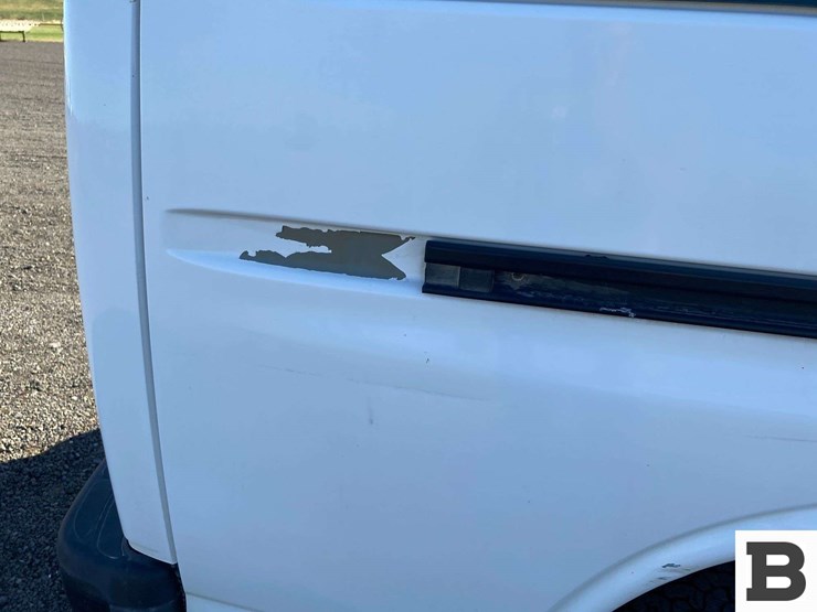 2012-chevrolet-express-2500-image-22