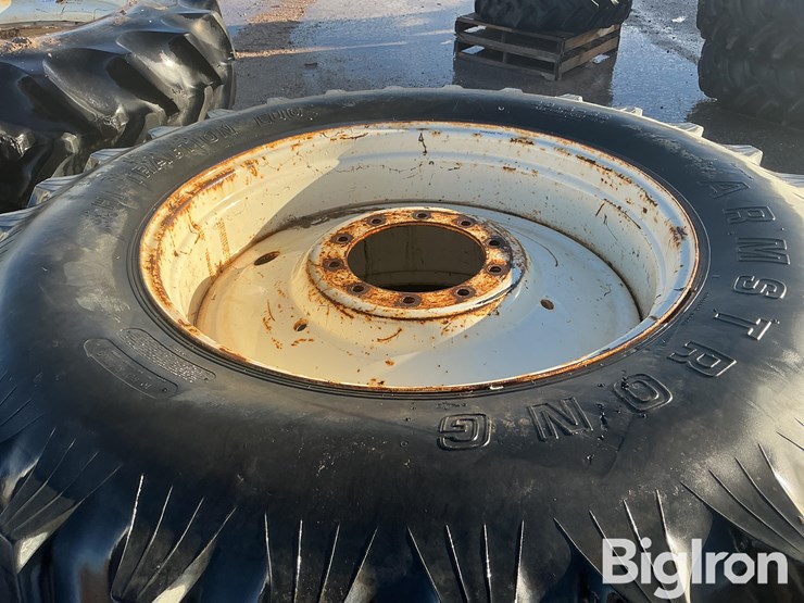 armstrong-hi-traction-lug-20.8-38-tractor-tires-image-11