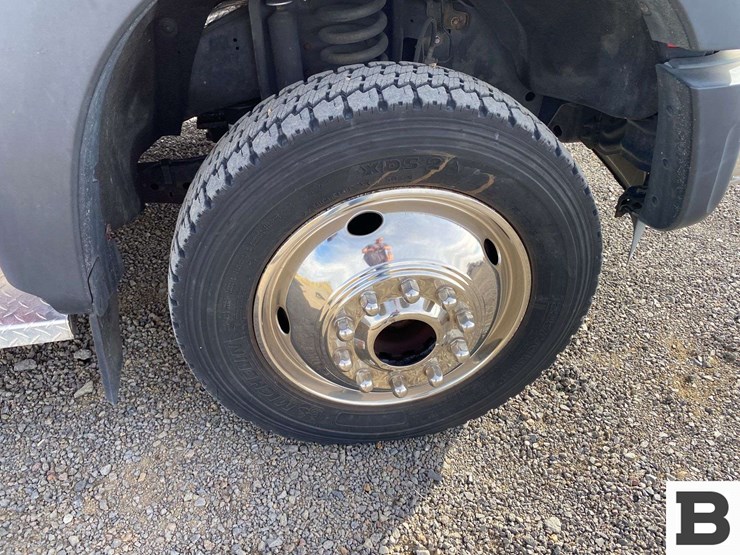 2011-ford-f450-image-35