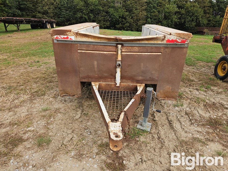 s/a-service-trailer-image-2