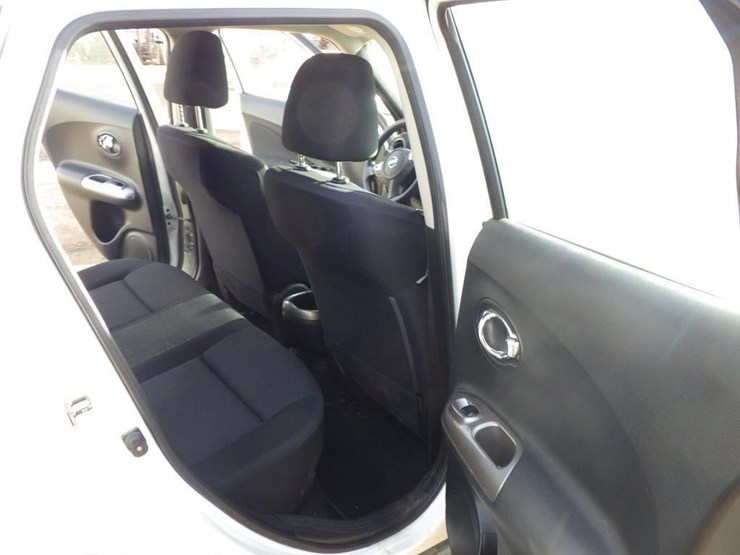 2013-nissan-juke-image-8