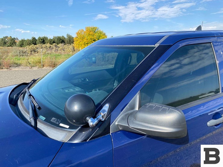 2017-ford-explorer-image-10