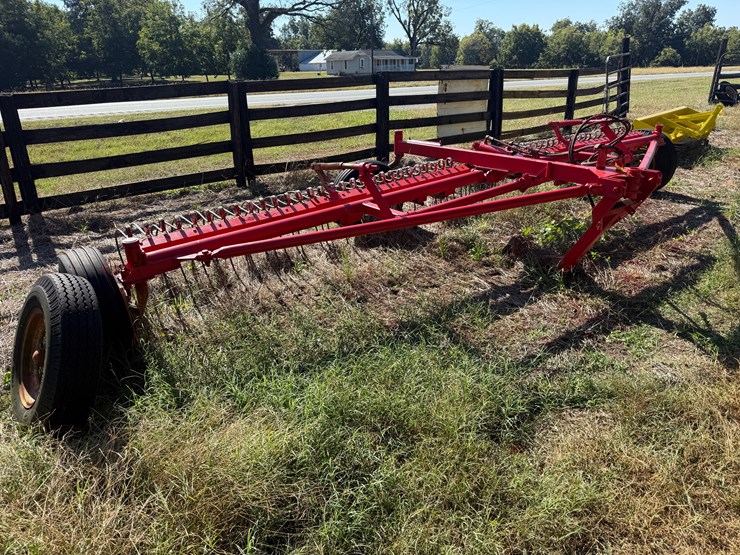 #47-•-#1002-•-18-foot-rouse-rake-image-3