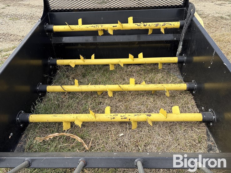 mds-rk-500-skid-steer-bale-shredder-image-10