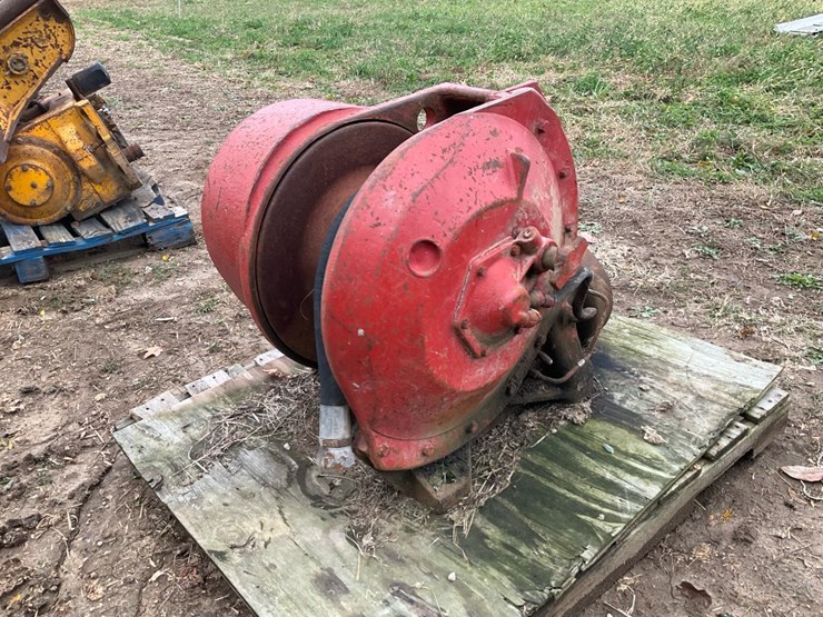 #2855-•-clark-skidder-winch-image-3