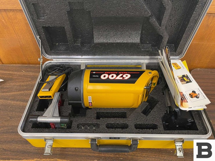 laser-alignment-inc.-6700-beam-aligner-and-supporting-hardware-image-5