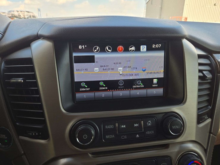 2015-gmc-yukon-denali-image-16