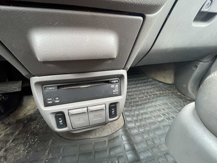 2009-honda-odyssey-image-78