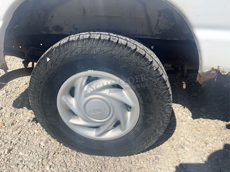 1998-ford-e150-image-19