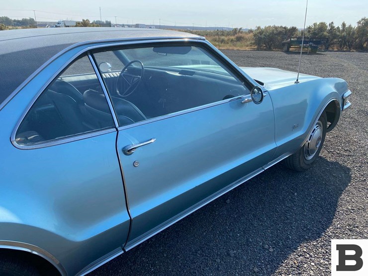 1968-oldsmobile-toronado-coupe-image-17