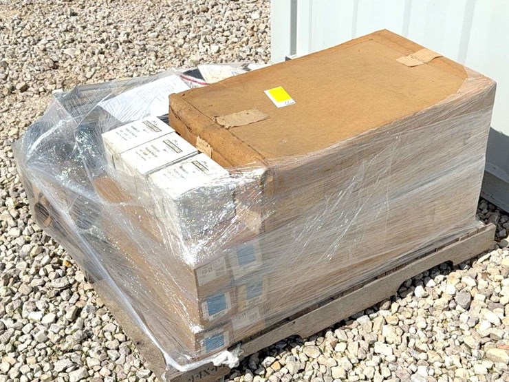 ford-tractor-image-3