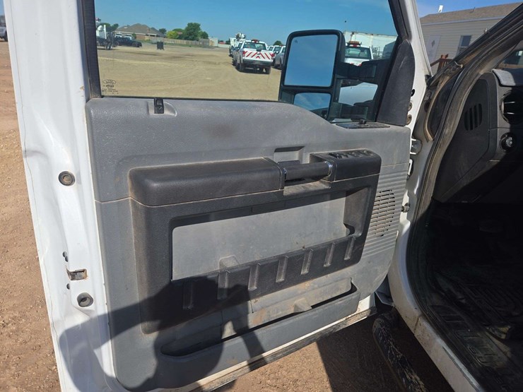 2013-ford-f250-image-11