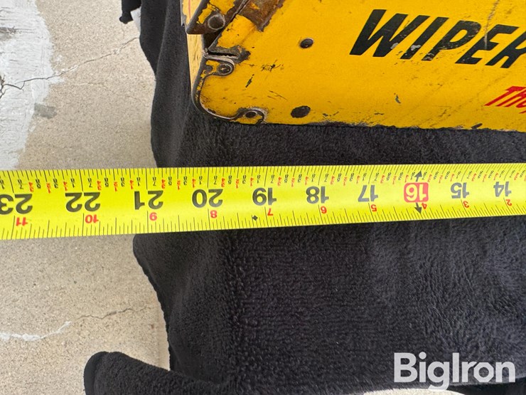 antique-anco-windshield-wiper-display-image-11