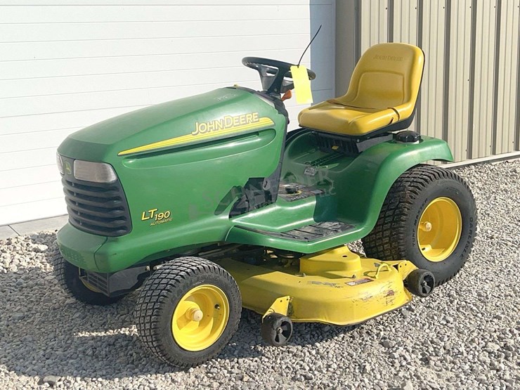 john-deere-lt190-image-2