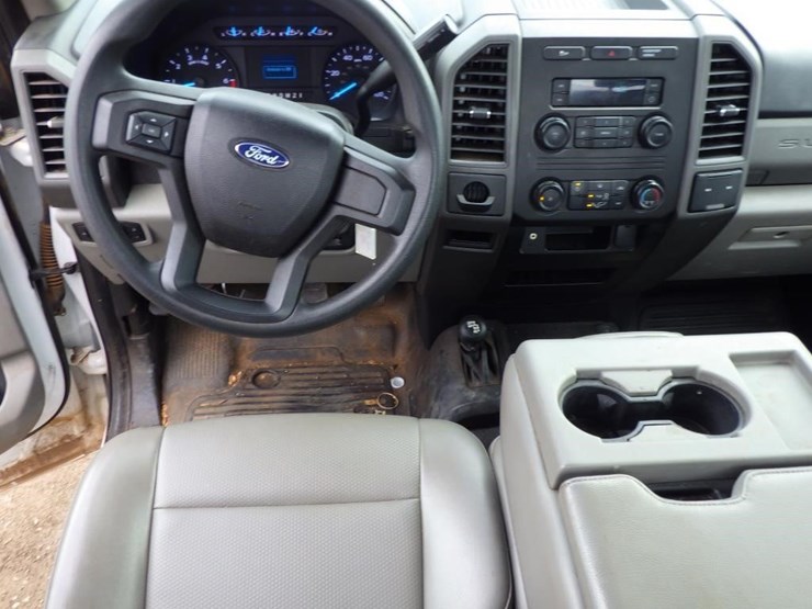 2017-ford-f350-image-7