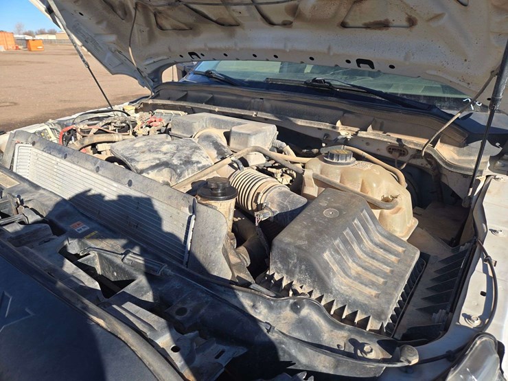 2012-ford-f350-image-18