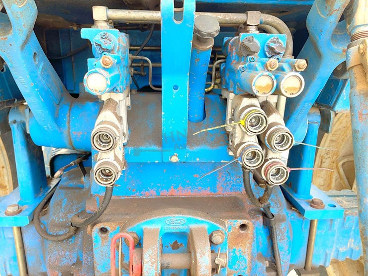 ford-tractor-image-19