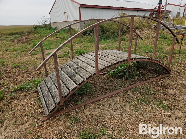 landscaping-bridge-image-3